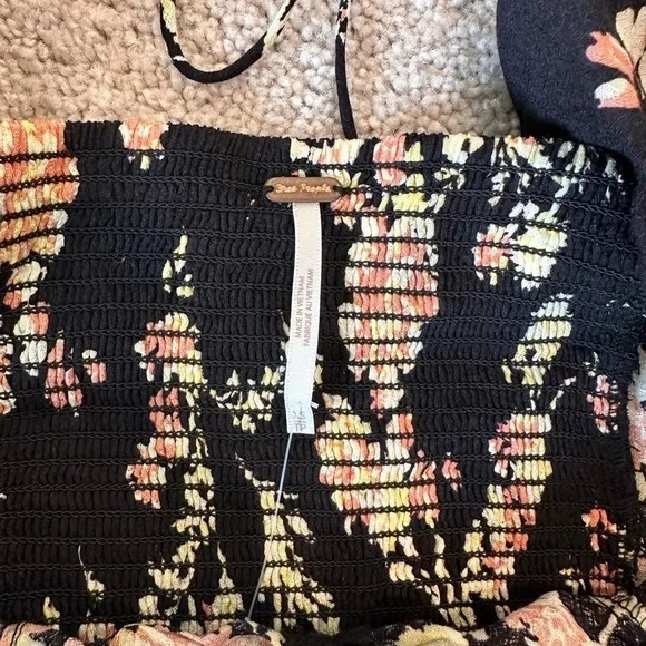 Free People Hilary Print Keyhole Neck Top - Picture 6 of 10